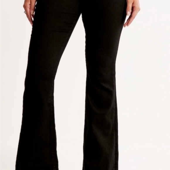 NWT Abercrombie & Fitch The Flare Ultra High Rise black jeans size 26 2 - Picture 8 of 11